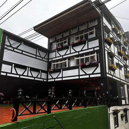 溪頭桂竹山莊民宿 Lugu Exterior foto